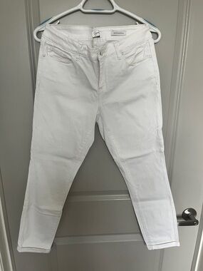 Jessica Simpson White Skinny Jeans